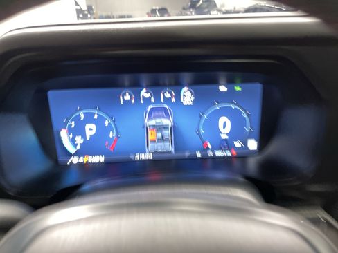 Used 2025 Ford F150 Raptor AWD/4WD image 30