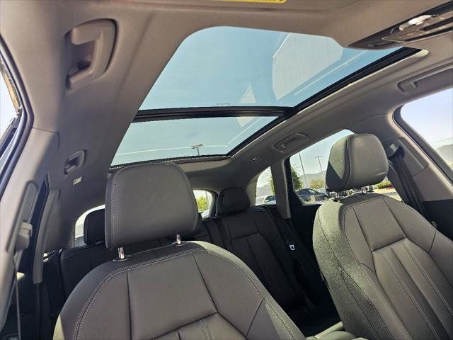 Used 2026 Audi Q5 Premium Plus AWD/4WD image 3
