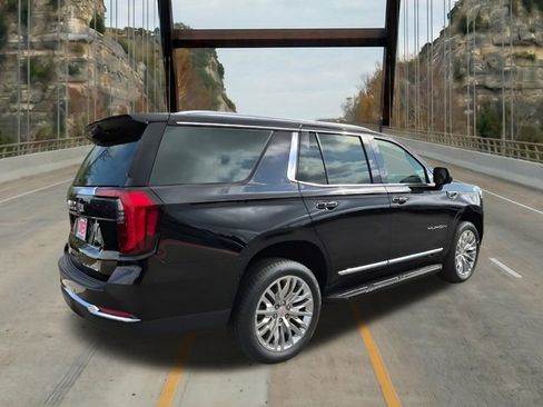 New 2026 GMC Yukon Elevation RWD image 9