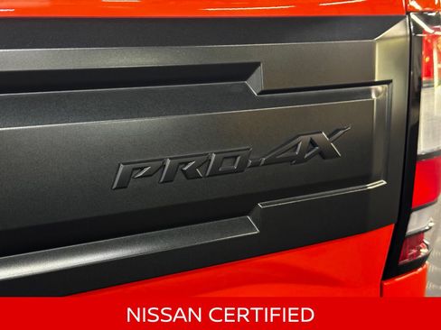 Certified 2025 Nissan Frontier PRO-4X w/ Pro Premium Package AWD/4WD image 11