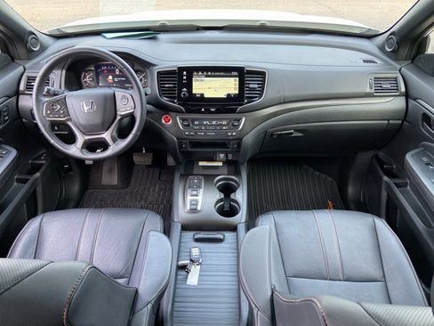 Used 2023 Honda Passport TrailSport image 60