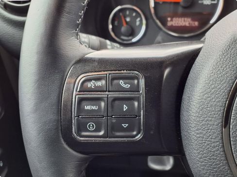 Used 2018 Jeep Wrangler Unlimited Rubicon AWD/4WD image 23