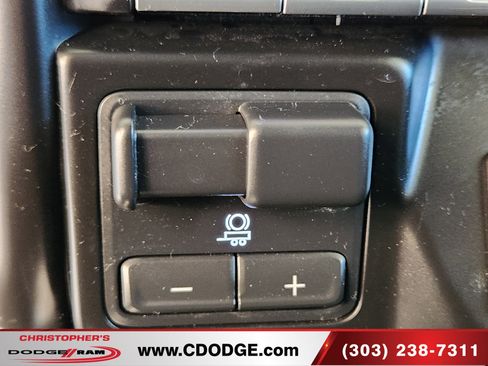 Used 2023 GMC Sierra 2500 AT4 w/ AT4 Preferred Package image 25