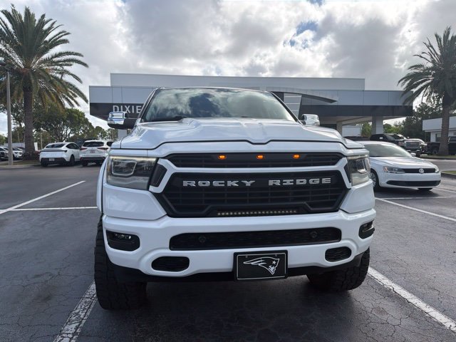 Used 2022 RAM 1500 Laramie AWD/4WD image 2