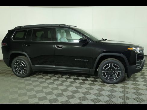 New 2026 Jeep Cherokee Limited AWD/4WD image 15