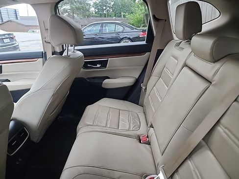 Used 2018 Honda CR-V Touring image 15