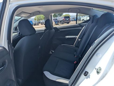 Used 2020 Nissan Versa SV image 14