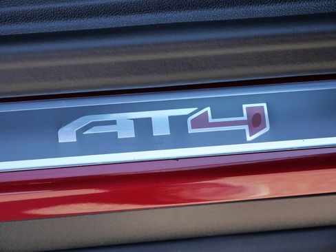 New 2026 GMC Acadia AT4 image 25