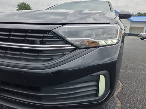 Used 2024 Volkswagen Jetta Sport FWD image 30