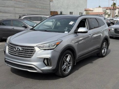 Used 2017 Hyundai Santa Fe FWD w/ Cargo Package image 7