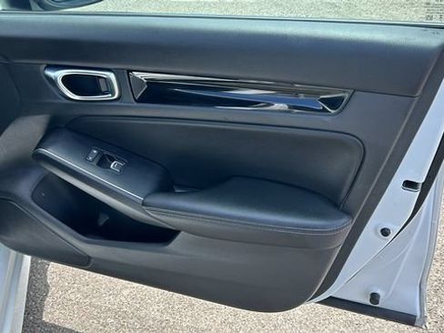 Used 2024 Honda Civic Touring image 10