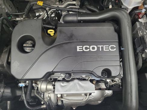 Used 2022 Chevrolet Equinox Premier FWD image 30