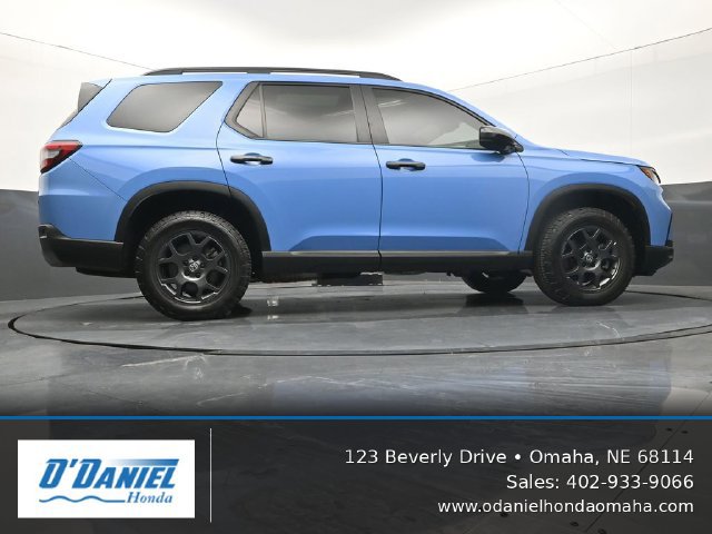 Used 2024 Honda Pilot TrailSport image 13