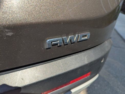Used 2019 GMC Acadia SLT AWD/4WD image 30