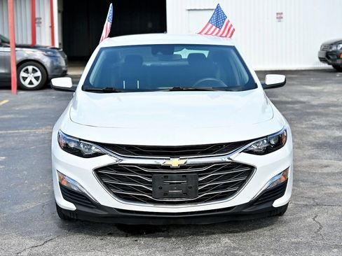 Used 2021 Chevrolet Malibu LS w/ Driver Confidence Package II image 2