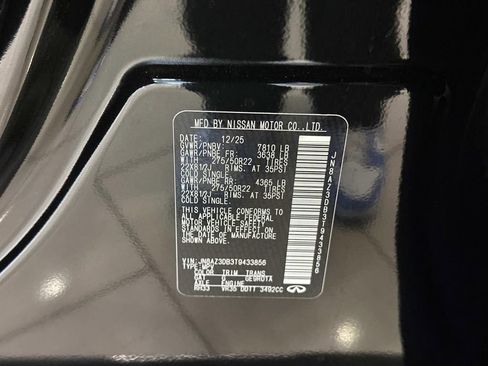 New 2026 INFINITI QX80 4WD w/ Sport Exterior Package image 25