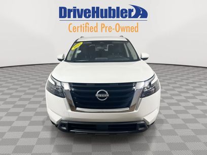 Used 2025 Nissan Pathfinder SV