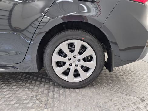 Used 2026 Toyota Corolla LE FWD image 18