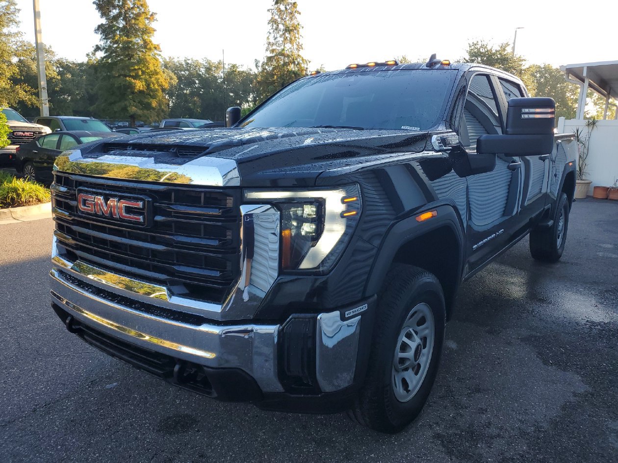 Used 2025 GMC Sierra 2500 Pro w/ Convenience Package AWD/4WD image 2