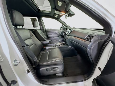 Used 2023 Honda Passport EX-L image 31