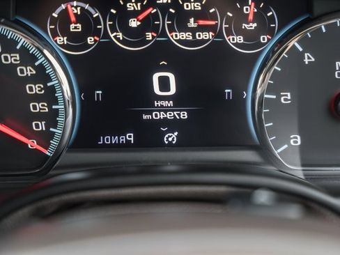 Used 2018 GMC Yukon Denali image 44