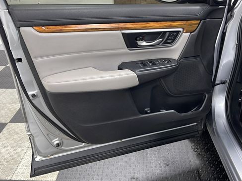 Used 2017 Honda CR-V EX-L image 12