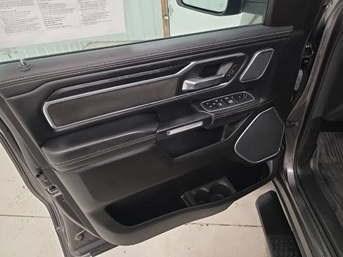 Used 2023 RAM 1500 Laramie AWD/4WD image 12