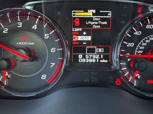 Used 2019 Subaru WRX STI AWD/4WD image 17