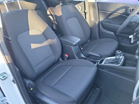 New 2026 Hyundai Venue SE image 17