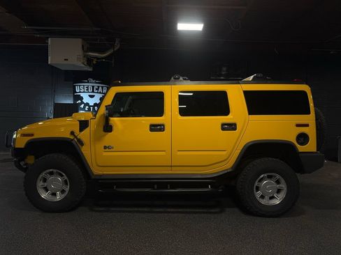 Used 2003 HUMMER H2 w/ Preferred Equipment Group AWD/4WD image 3