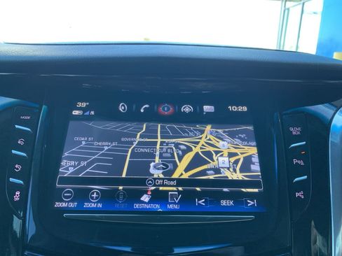 Used 2017 Cadillac Escalade ESV 4WD image 29