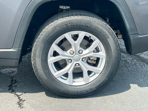 Used 2022 Jeep Grand Cherokee Limited AWD/4WD image 47