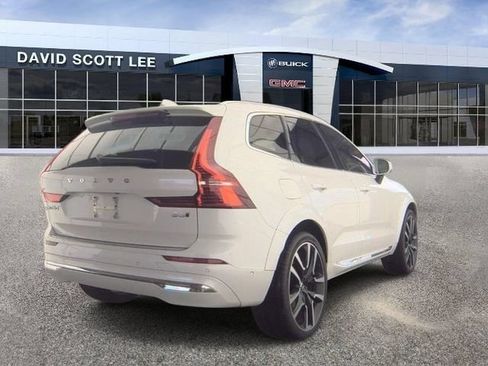 Used 2022 Volvo XC60 B6 Inscription w/ Advanced Package AWD/4WD image 2