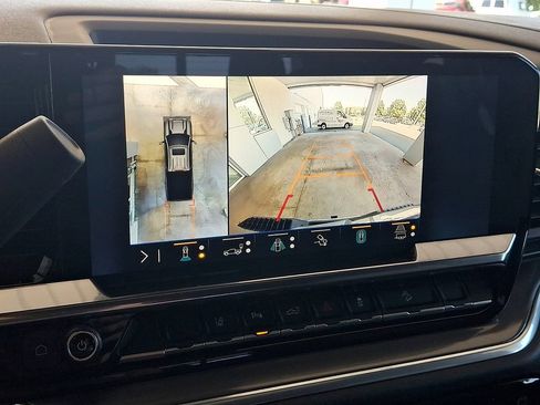 Certified 2025 Chevrolet Silverado 2500 High Country w/ Technology Package AWD/4WD image 19