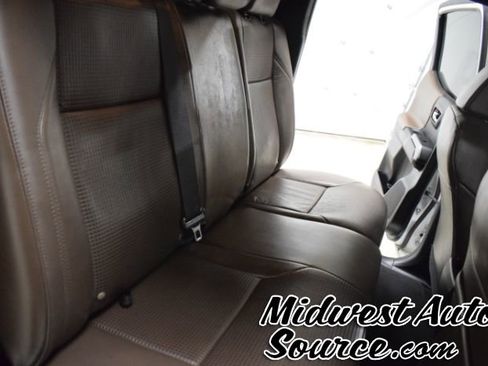 Used 2017 Toyota Tacoma Limited w/ Tow Package AWD/4WD image 32