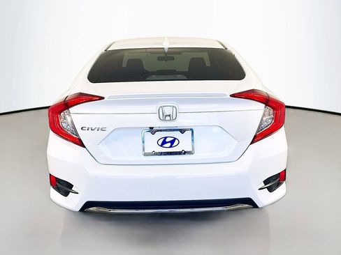 Used 2019 Honda Civic EX image 6