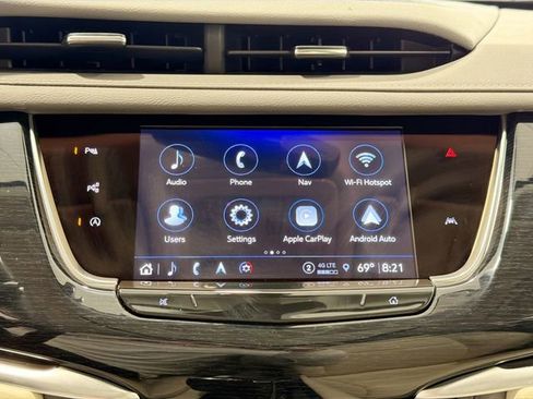 Used 2024 Cadillac XT6 Premium Luxury w/ Technology Package AWD/4WD image 13