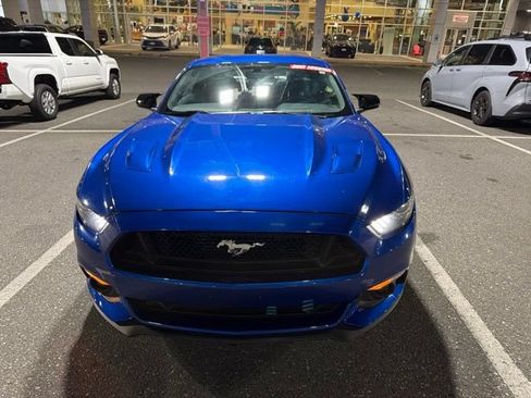 Used 2017 Ford Mustang GT Premium w/ Equipment Group 401A RWD image 1