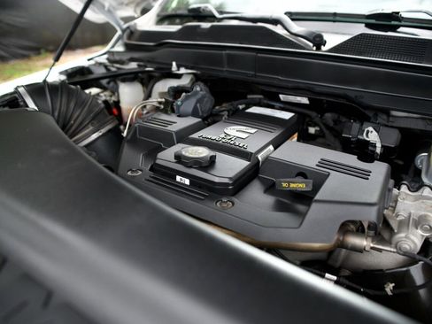 Used 2021 RAM 2500 Big Horn image 19