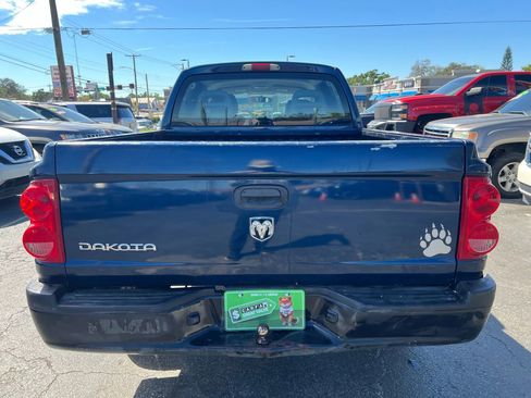 Used 2005 Dodge Dakota ST RWD image 6