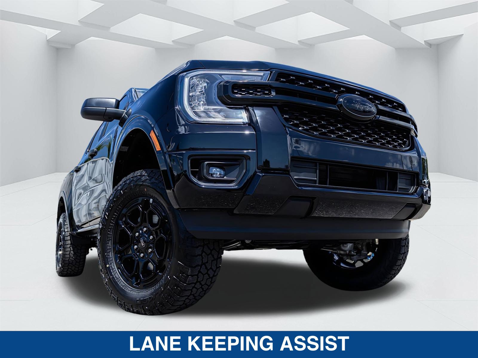 New 2026 Ford Ranger XLT w/ Black Appearance Package RWD image 24
