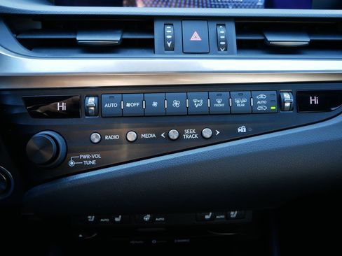 Used 2019 Lexus ES 350 F Sport w/ Accessory Package 2 image 23