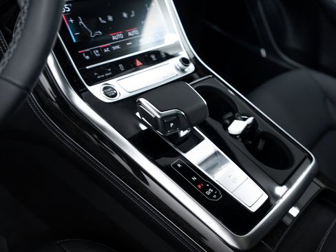 New 2026 Audi Q8 Premium Plus image 11