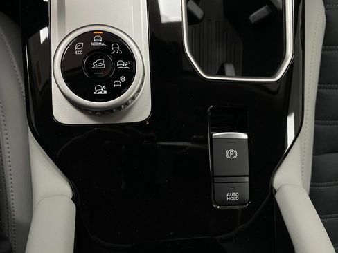 New 2026 Mitsubishi Outlander SE AWD/4WD image 29