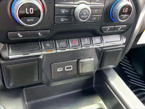 Used 2021 Chevrolet Silverado 1500 RST w/ Bed Protection Package RWD image 33