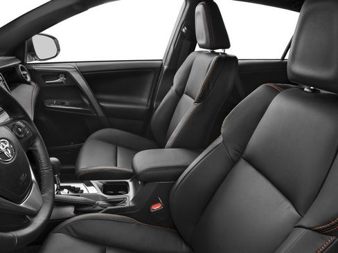 Used 2017 Toyota RAV4 SE w/ Power Extra Value Package image 12