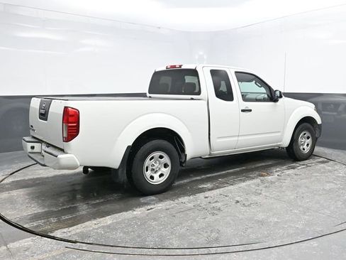 Used 2019 Nissan Frontier S image 7