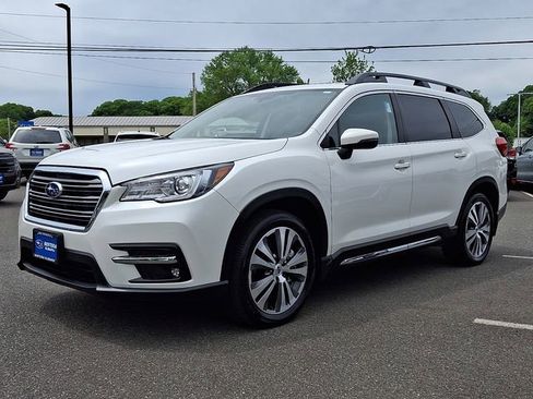 Used 2022 Subaru Ascent Limited w/ Technology Package AWD/4WD image 3