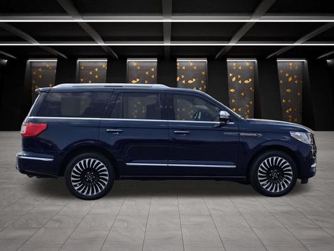 Used 2020 Lincoln Navigator Black Label AWD/4WD image 3