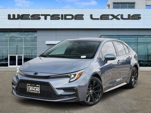 Used 2024 Toyota Corolla SE FWD image 1
